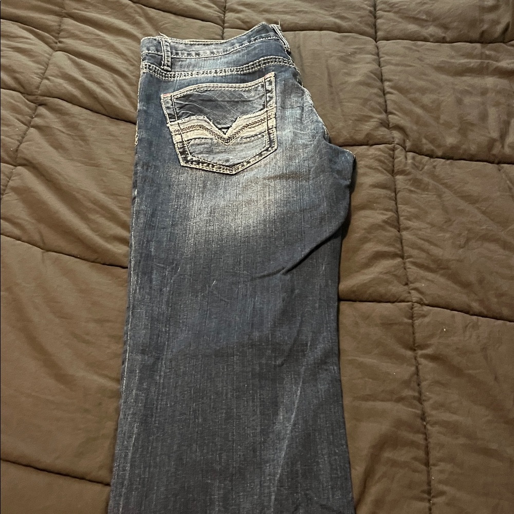 Mens BKE jeans Carter 36L distressed jeans like new